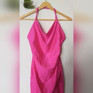 Misty Rose Sexy Hot Pink Elegant  Halter Barbiecore Dress Size Small Has Stretch